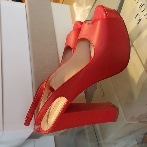 Sz 36 NIB $290 Aldo Costanga made in Italy platforms